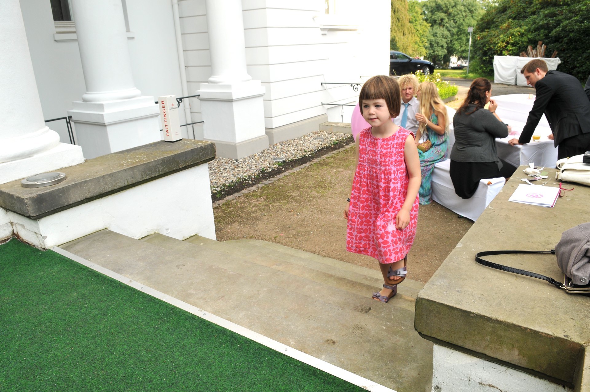 /bilder/3-Hochzeit-Freunde-und-Familie/512.jpg