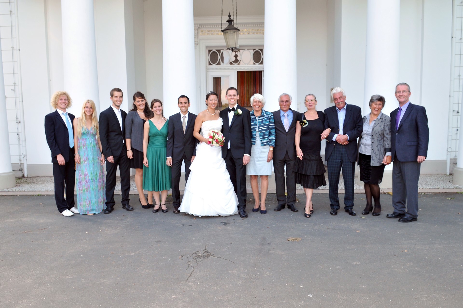 /bilder/3-Hochzeit-Freunde-und-Familie/534.jpg