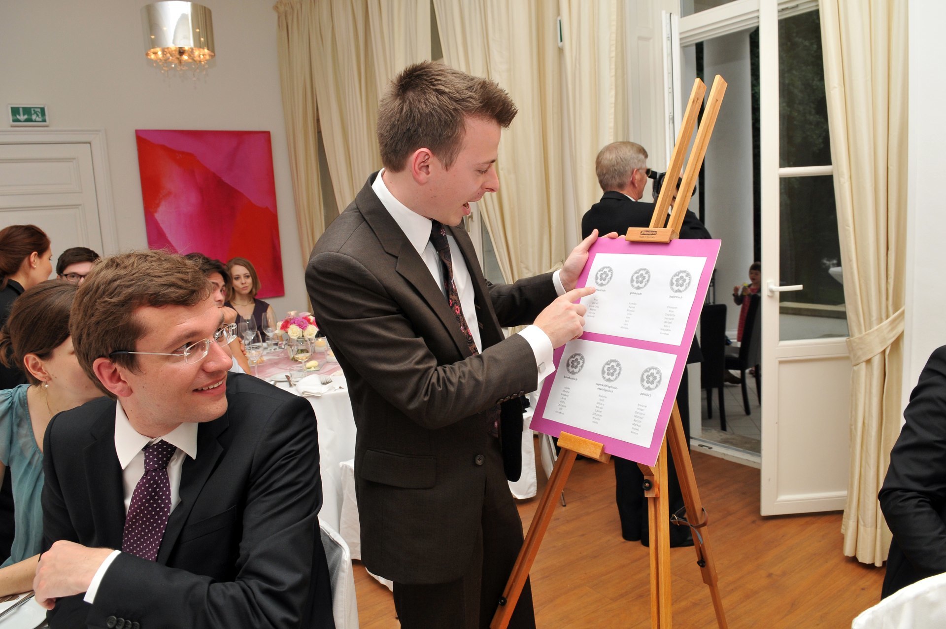 /bilder/3-Hochzeit-Freunde-und-Familie/784.jpg