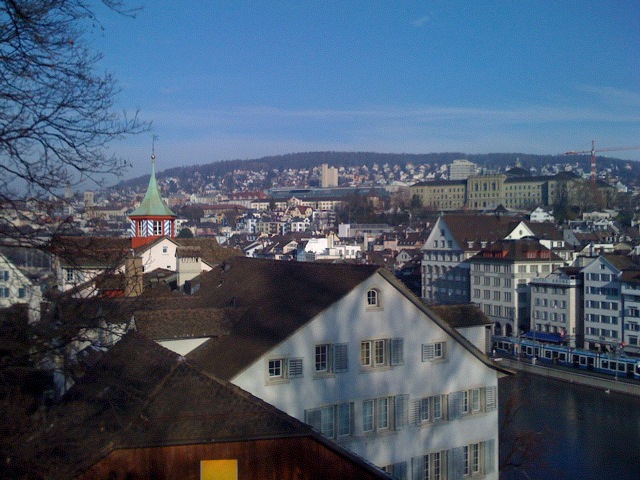 /schnipsel/200812-dez-2008/03-und-von-der-anderen-seite-der-stadt/VOVEromLdgygaif5QnzVCPxwo1_hd.jpg