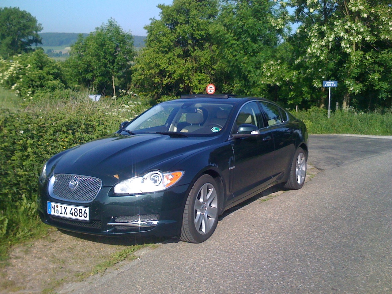 /schnipsel/200905-mai-2009/12-von-aussen-hat-er-was-von-ford-mondeo/VOVEromLdnxr3b7wfQz22j9ao1_hd.jpg