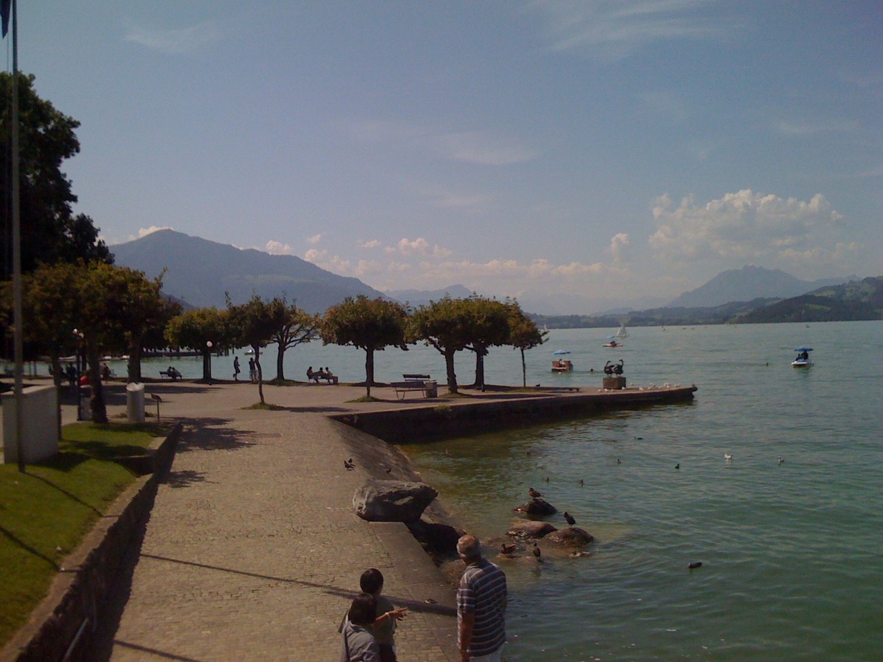 /schnipsel/200908-aug-2009/08-sitz-ich-hier-im-oder-in-zug/tumblr_koh5j7dL0V1qznfapo1_hd.jpg
