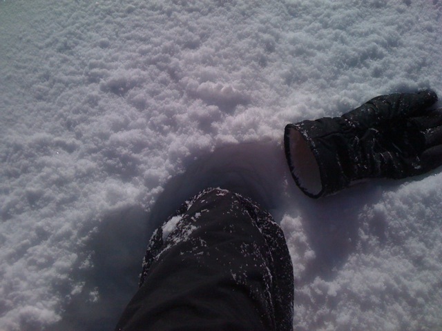 /schnipsel/201001-jan-2010/11-knietiefer-schnee/tumblr_kx4q0451cB1qznfapo1_hd.jpg