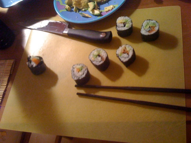 /schnipsel/201003-mar-2010/15-mmm-selfmade-sushi/tumblr_kzagks1h4j1qznfapo1_hd.jpg