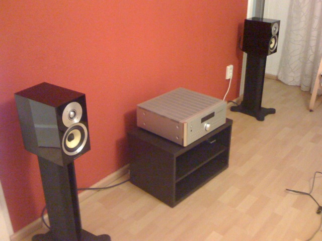 /schnipsel/201003-mar-2010/22-und-so-als-stereo-kombination-bw-cm1-mit-rotel-rsx-1550/tumblr_kzjorjpWHU1qznfapo1_hd.jpg