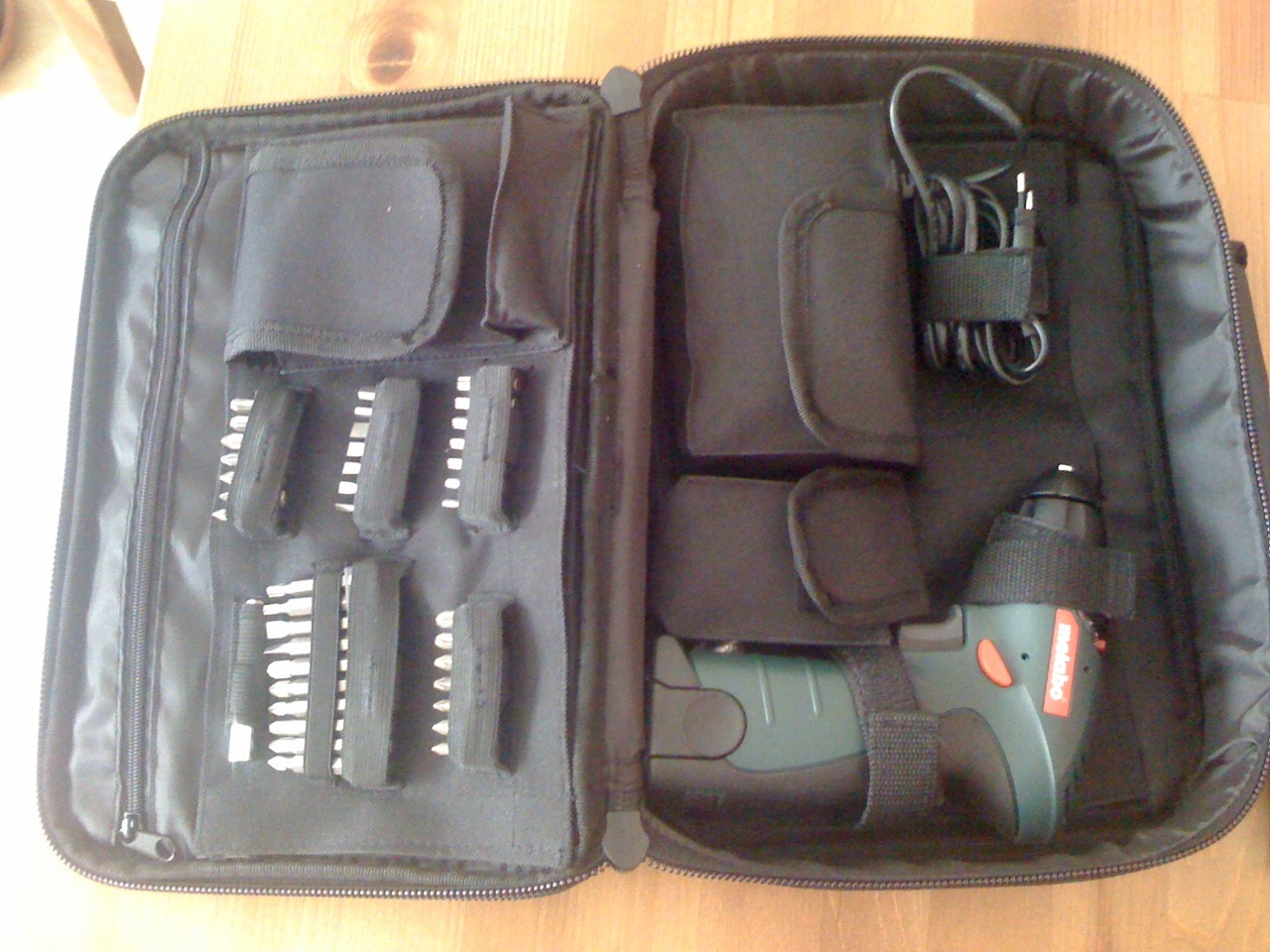 /schnipsel/201004-apr-2010/14-freut-aber-wahrscheinlich-trotzdem-nur-maenner/tumblr_l1j1u1XpYK1qznfapo1_hd.jpg