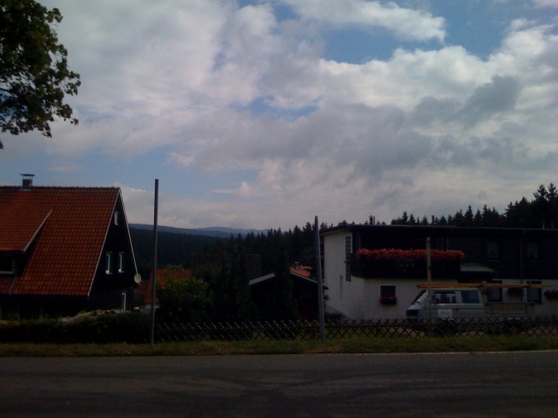 /schnipsel/201007-jul-2010/32-schoener-start-in-den-tag/tumblr_l6be8dpQZh1qznfapo1_hd.jpg