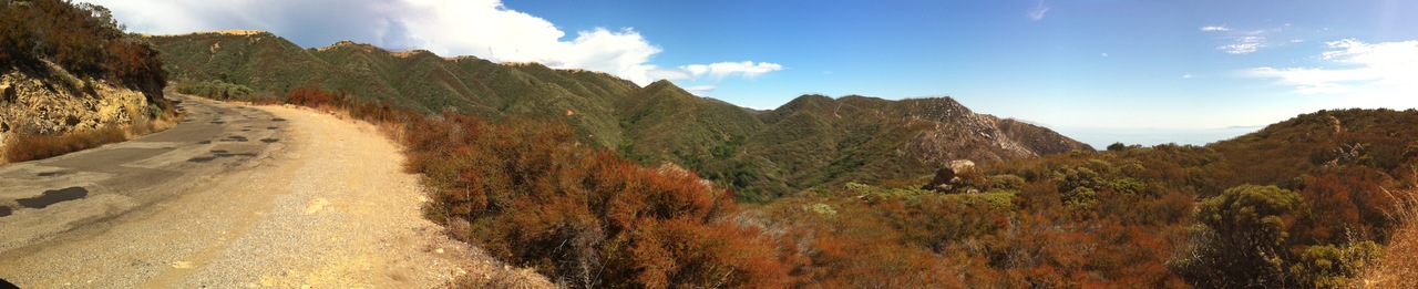 /schnipsel/201010-oct-2010/07-more-santa-barbara-mountains/tumblr_la5tt6Chbf1qznfapo1_hd.jpg