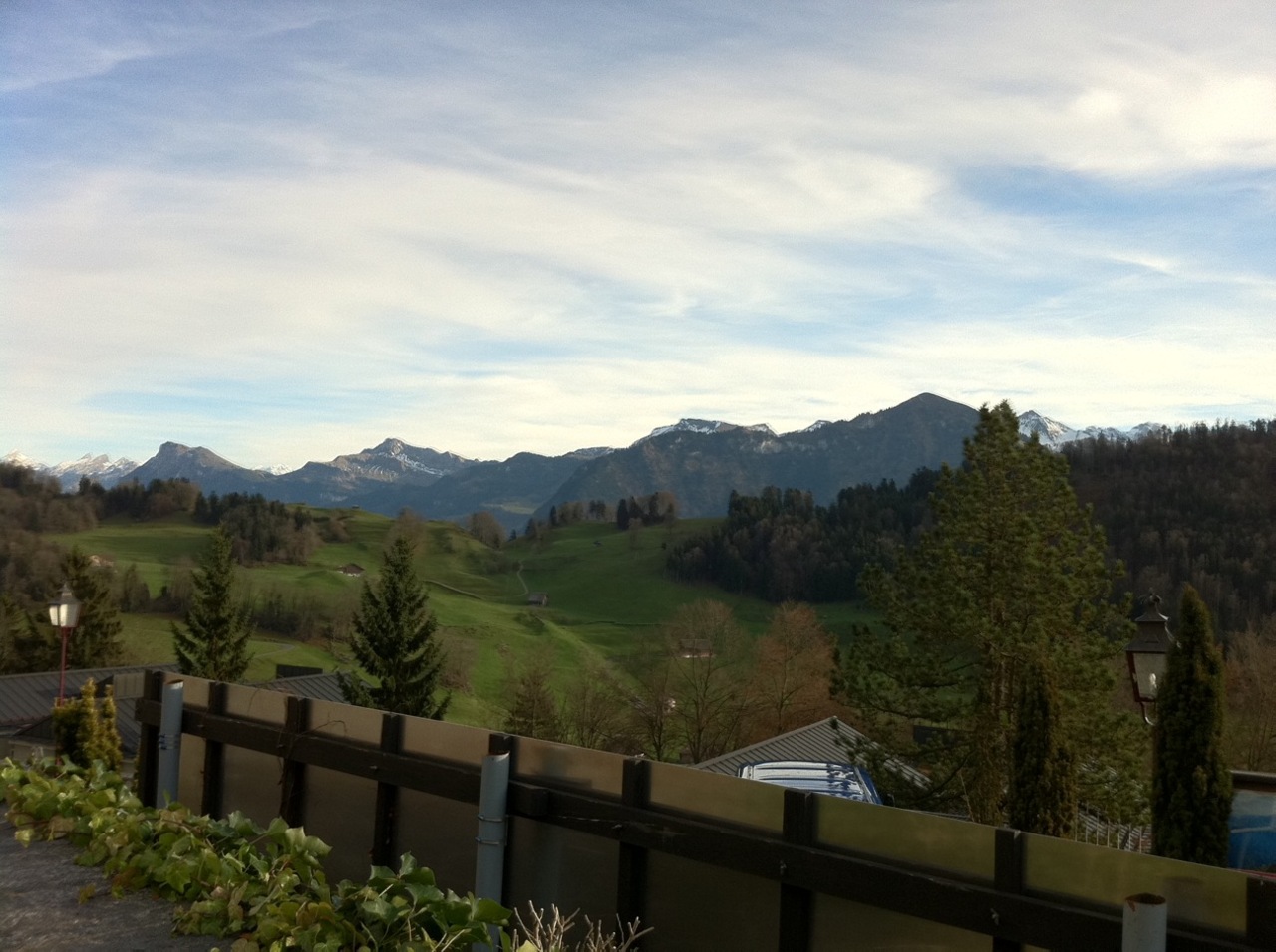 /schnipsel/201011-nov-2010/05-und-mal-wieder-auf-dem-buergenstock/tumblr_lbvbxjAt4D1qznfapo1_hd.jpg