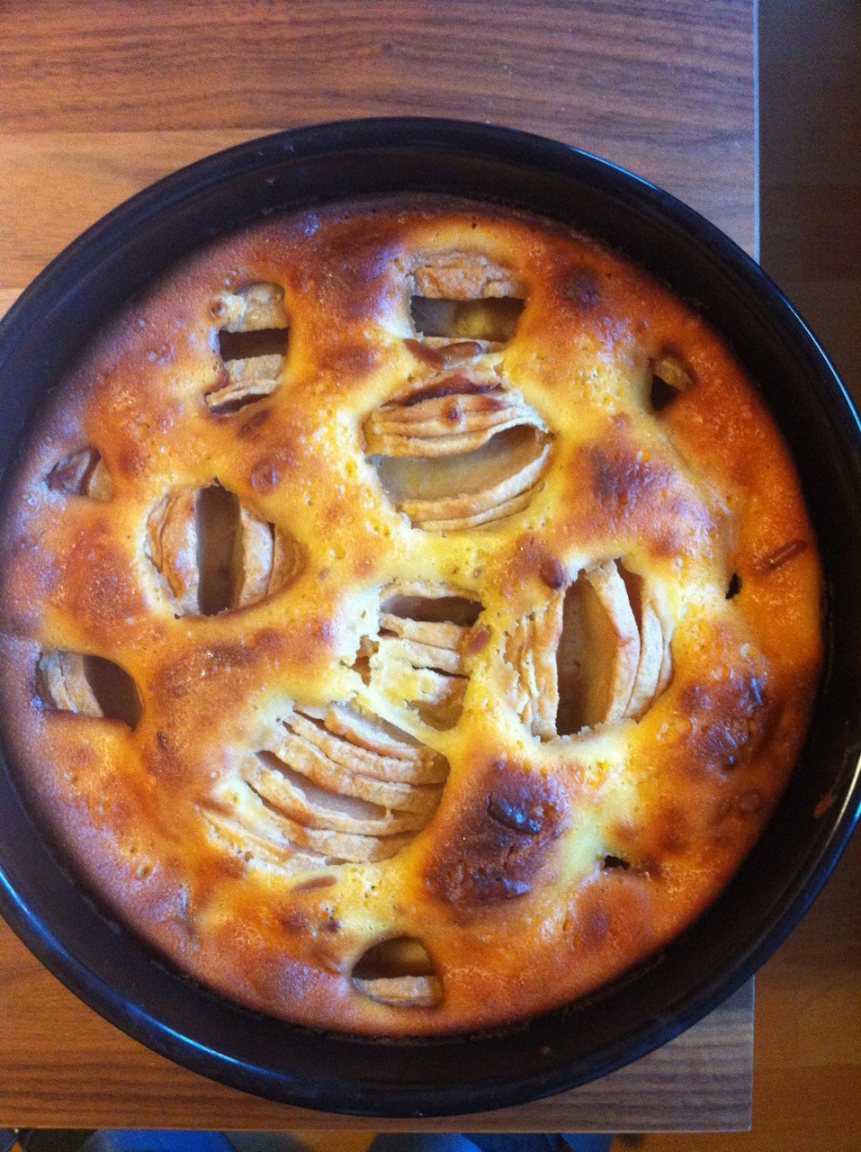 /schnipsel/201103-mar-2011/18-heute-gibts-einen-apfelkuchen/tumblr_lhs1shaAwq1qznfapo1_1280.jpg