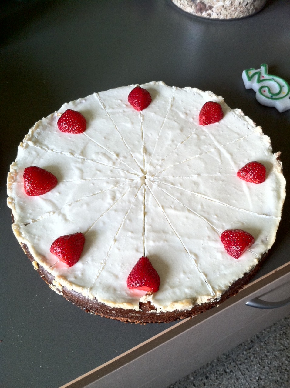 /schnipsel/201106-jun-2011/01-best-erdbeerkuchen-evar/tumblr_lm3d6igXkT1qznfapo1_1280.jpg