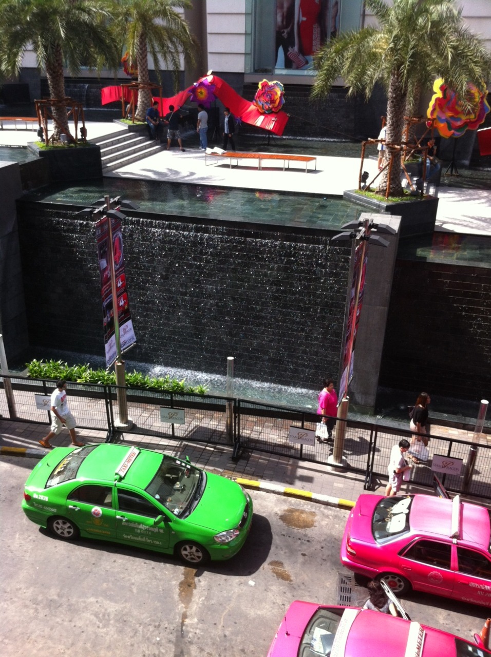/schnipsel/201107-jul-2011/05-siam-station/tumblr_lo48ju3C0F1qznfapo1_1280.jpg