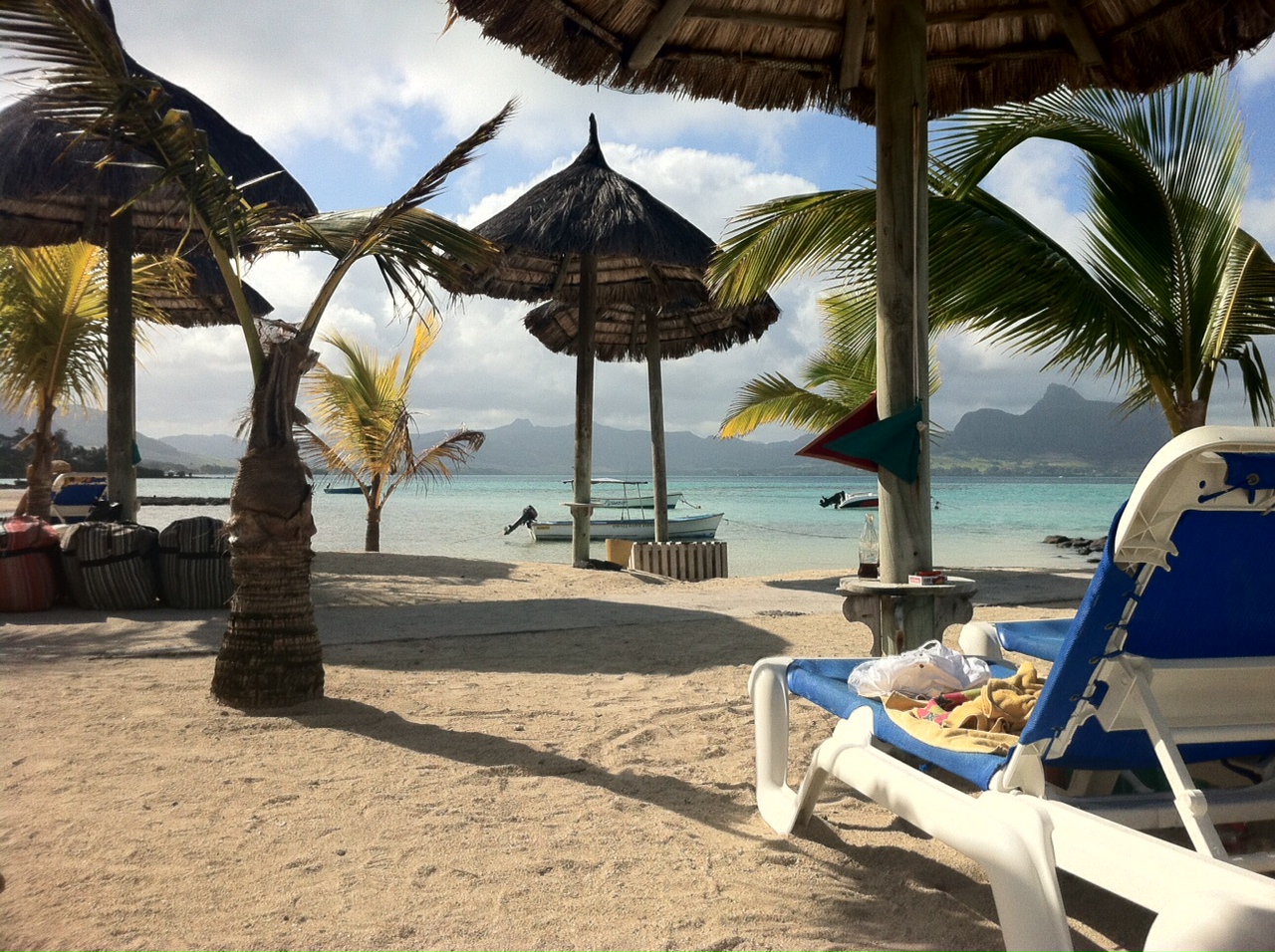 /schnipsel/201109-sep-2011/11-holidays/tumblr_lrxdefNPcU1qznfapo1_1280.jpg