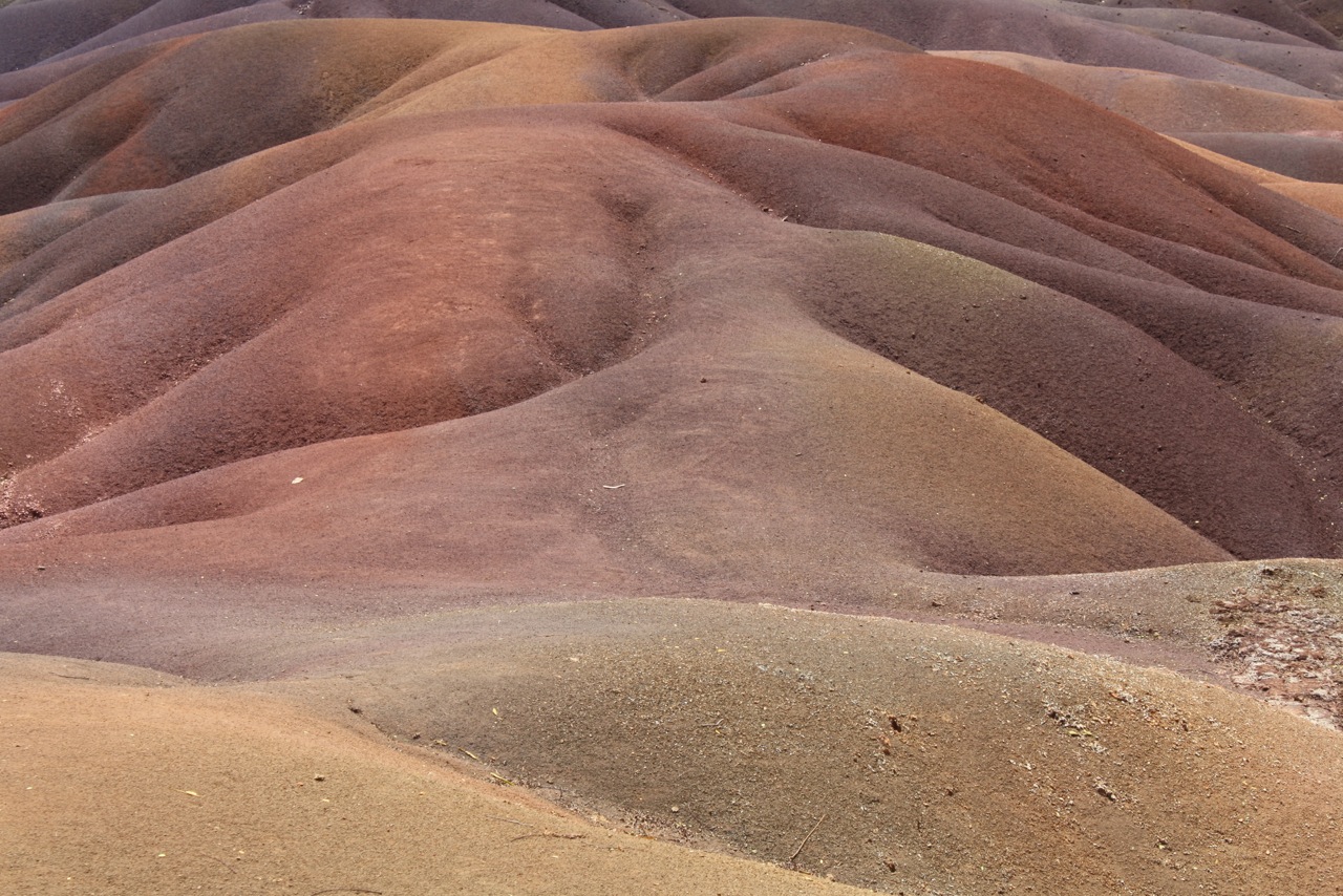 /schnipsel/201110-oct-2011/02-farbige-erden/tumblr_lsi44a185r1qznfapo1_1280.jpg