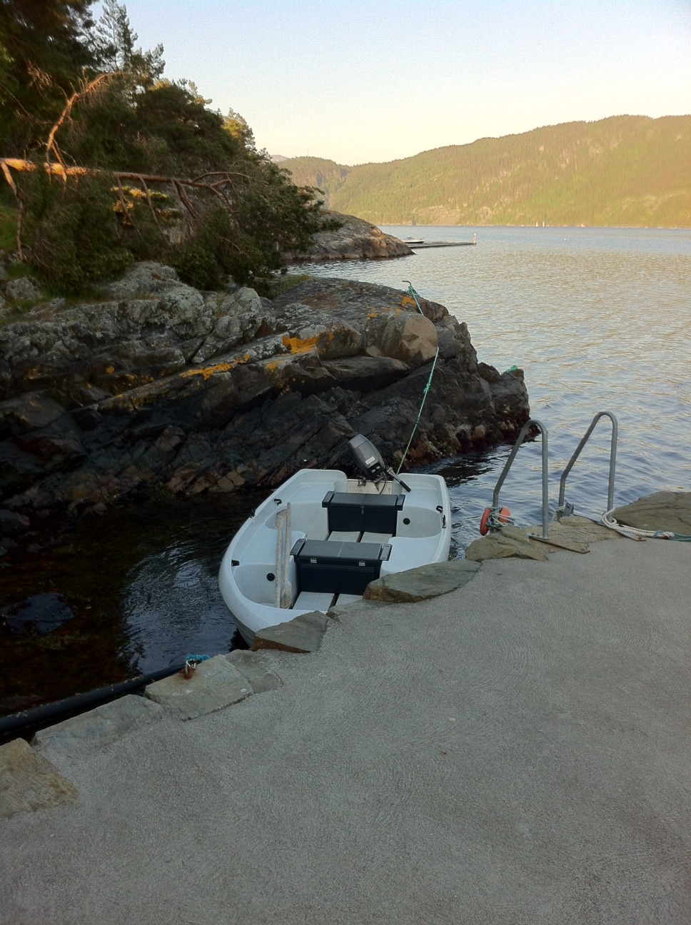/schnipsel/201205-mai-2012/11-mein-boot/tumblr_m4qcaeJWd11qznfapo1_1280.jpg