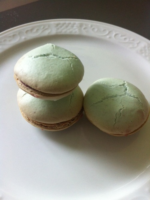 /schnipsel/201206-jun-2012/18-mmmh-macarons/tumblr_m5pm4fdc2Q1qznfapo1_500.jpg