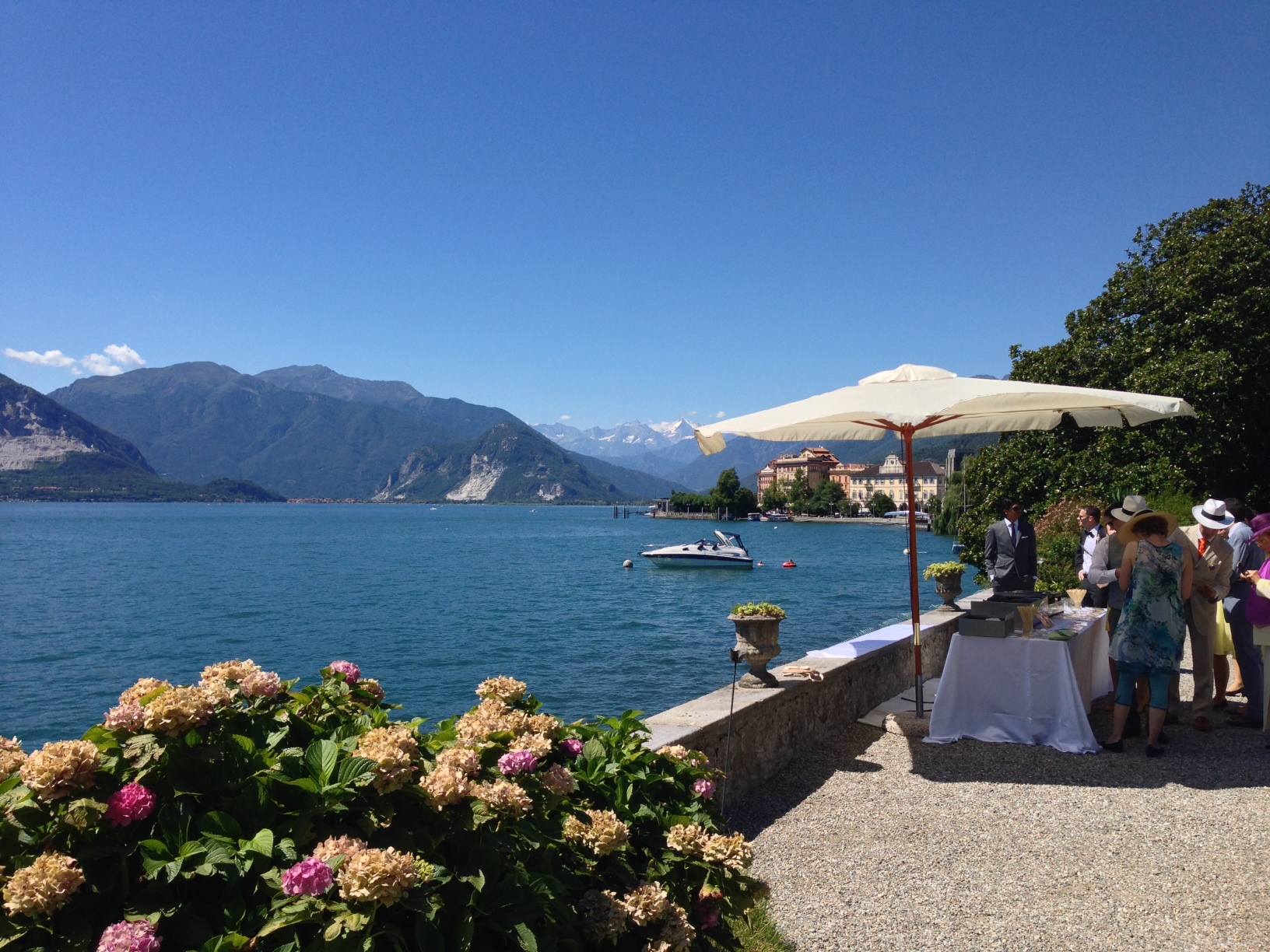 /schnipsel/201308-aug-2013/10-hochzeit-feiern-am-lago/Foto.JPG