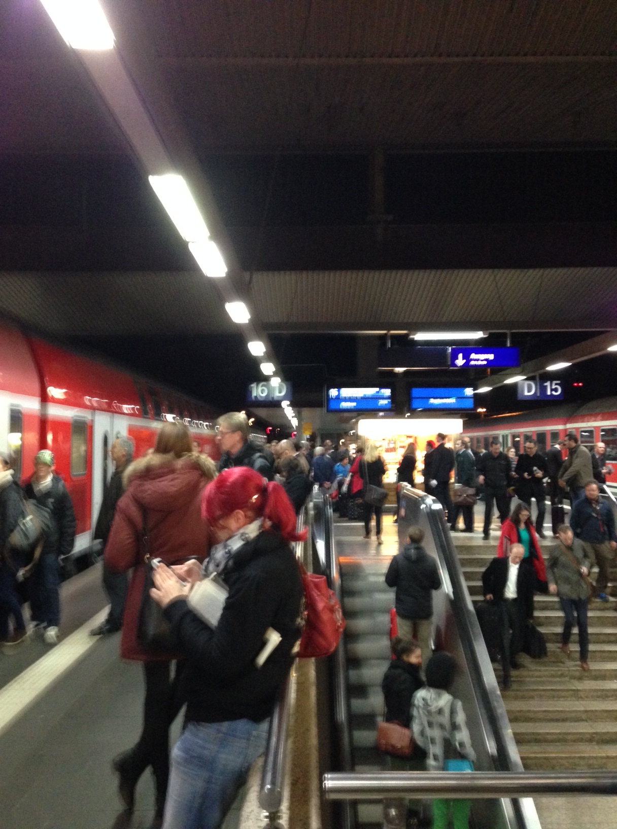 /schnipsel/201310-oct-2013/15-auf-dem-weg-nach-muenchen-verspaetungszaehler-15-min/0Foto.JPG